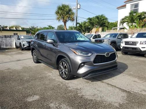 2021 Toyota Highlander XLE