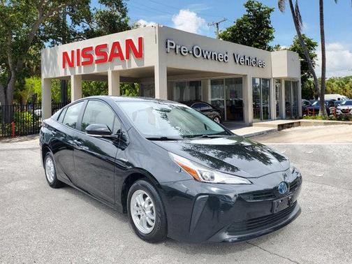 2020 Toyota Prius L