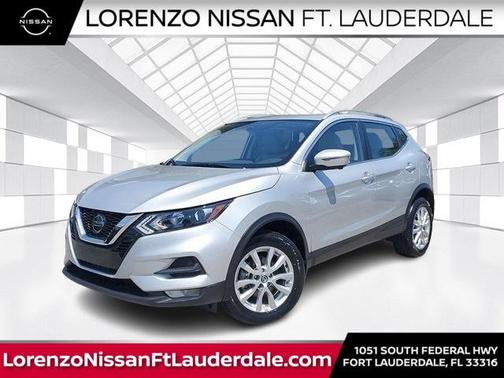 2022 Nissan Rogue Sport SV