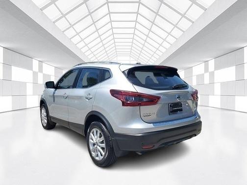 2022 Nissan Rogue Sport SV