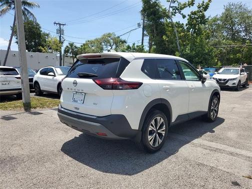 2023 Nissan Rogue SV