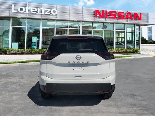 2025 Nissan Rogue S