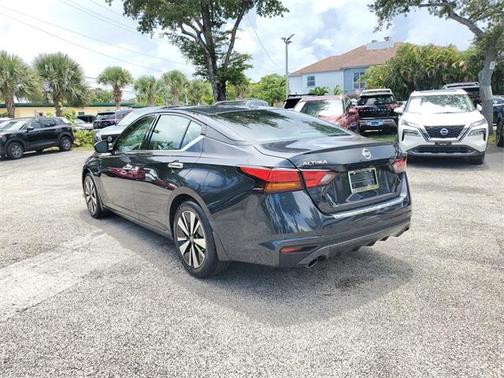 2021 Nissan Altima 2.5 SL