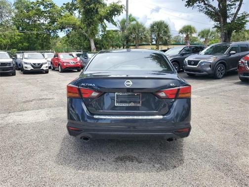 2021 Nissan Altima 2.5 SL