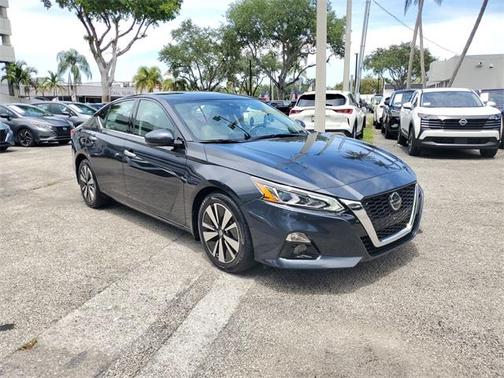 2021 Nissan Altima 2.5 SL