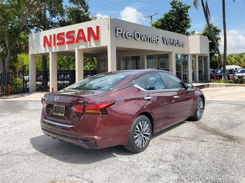2023 Nissan Altima 2.5 SV