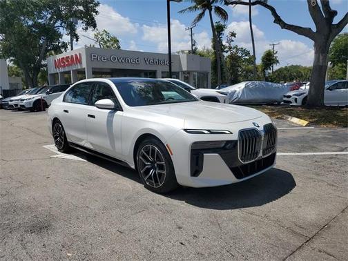 2024 BMW 740 i xDrive