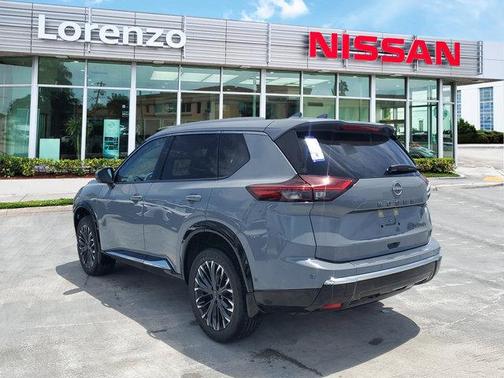 2025 Nissan Rogue Platinum