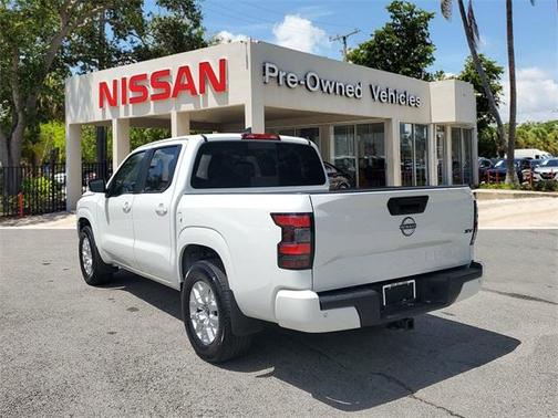 2023 Nissan Frontier SV