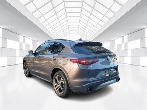 2022 Alfa Romeo Stelvio Ti