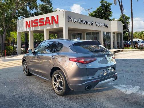 2022 Alfa Romeo Stelvio Ti