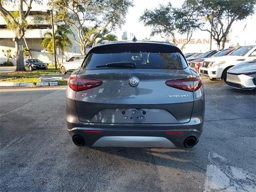 2022 Alfa Romeo Stelvio Ti