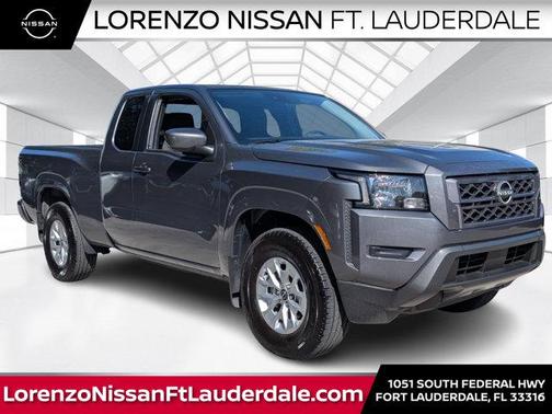 2024 Nissan Frontier SV