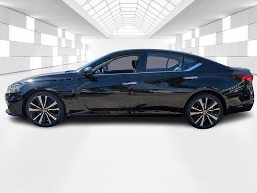 2019 Nissan Altima 2.5 Platinum