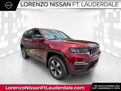 Velvet Red Pearlcoat 2022 Jeep Grand Cherokee 4xe Base