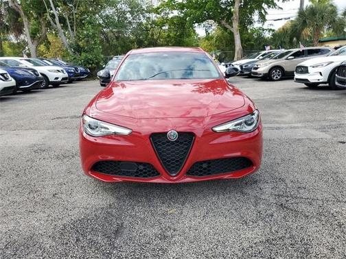 2021 Alfa Romeo Giulia Base