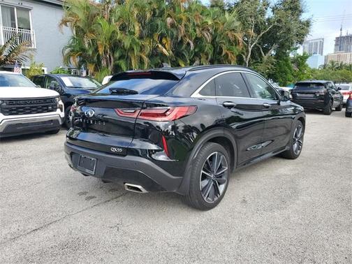 2023 INFINITI QX55 LUXE