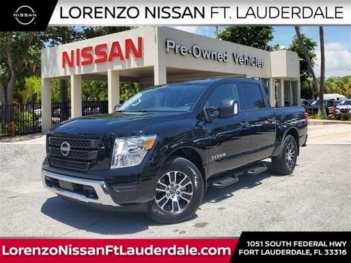2024 Nissan Titan SV