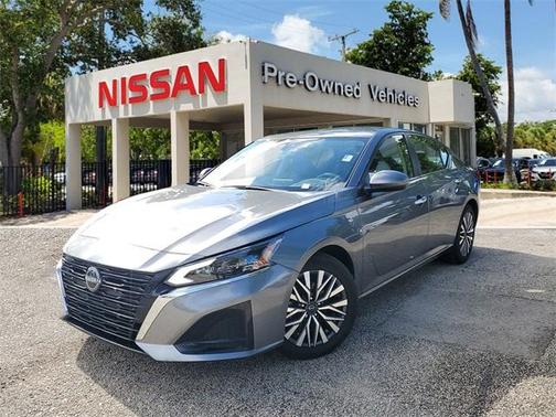 2023 Nissan Altima 2.5 SV