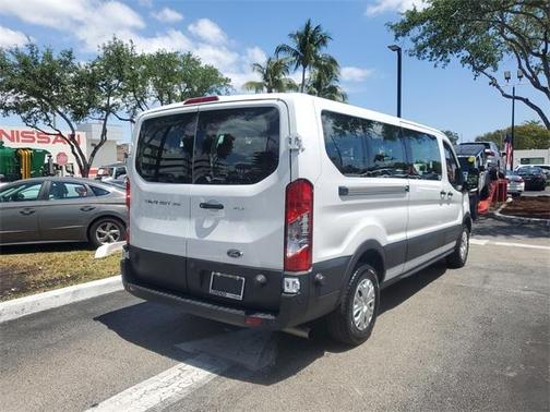 2024 Ford Transit-350 XLT