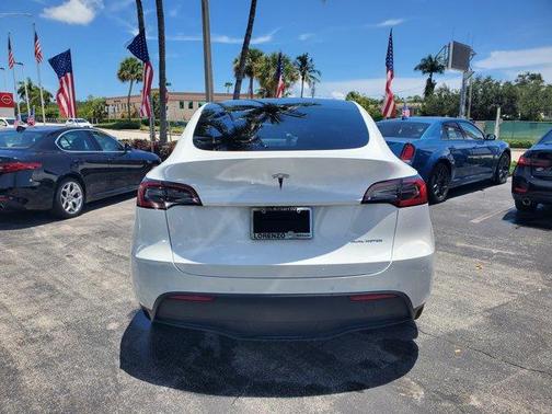 2022 Tesla Model Y Long Range