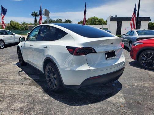 2022 Tesla Model Y Long Range