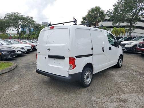 2019 Nissan NV200 S