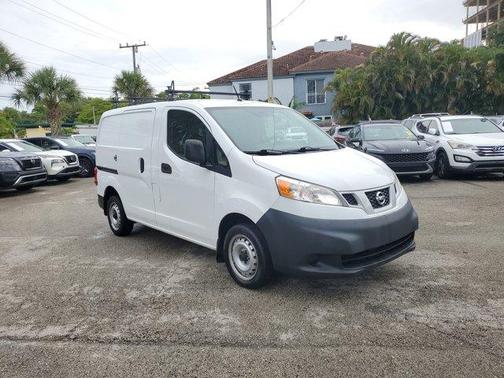 2019 Nissan NV200 S