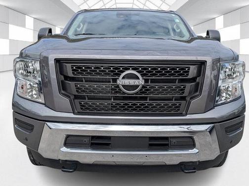 2024 Nissan Titan XD SV