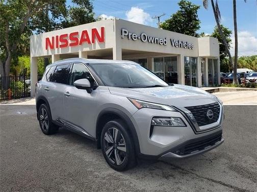 2022 Nissan Rogue SL