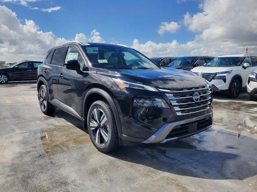 2025 Nissan Rogue SL