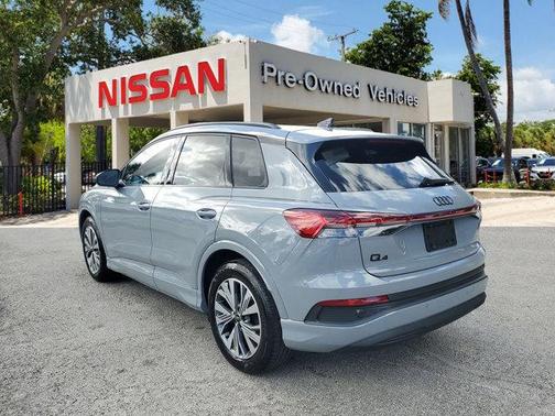 2025 Audi Q4 e-tron 45 Premium