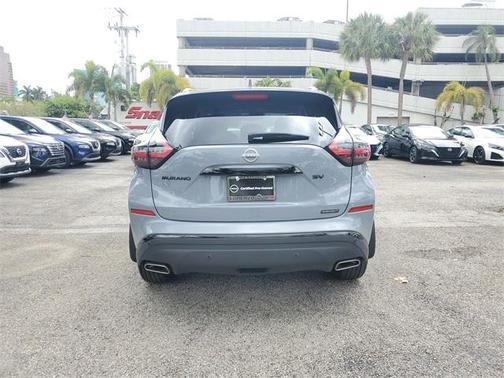 2023 Nissan Murano SV