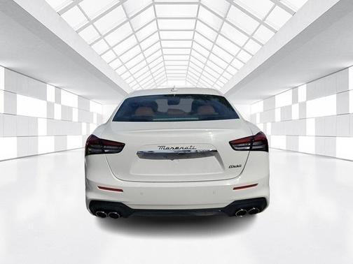 2022 Maserati Ghibli Modena