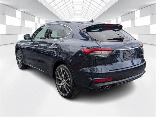 2022 Maserati Levante Modena