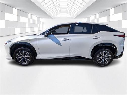 2024 Lexus RZ 300e Luxury