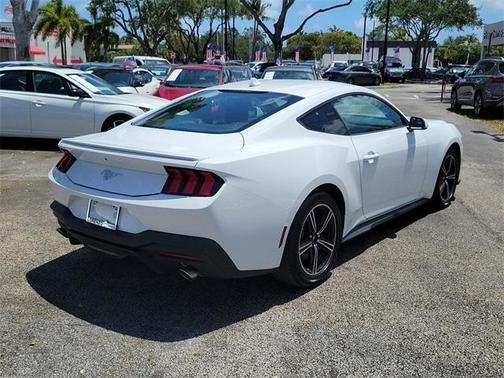 2024 Ford Mustang EcoBoost Premium