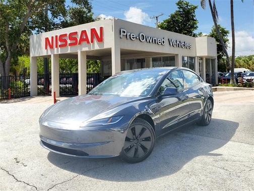 2025 Tesla Model 3 Long Range