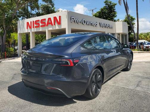 2025 Tesla Model 3 Long Range