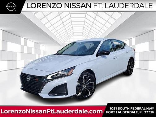 2025 Nissan Altima SR