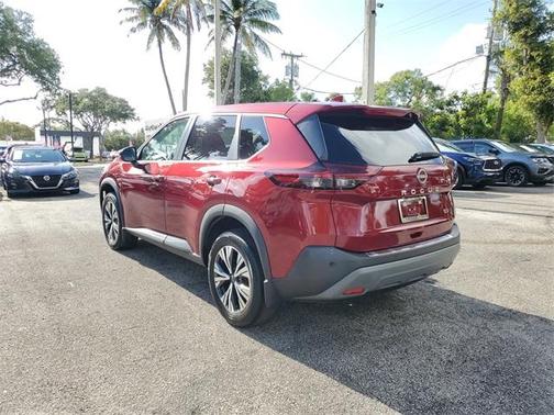 2022 Nissan Rogue SV