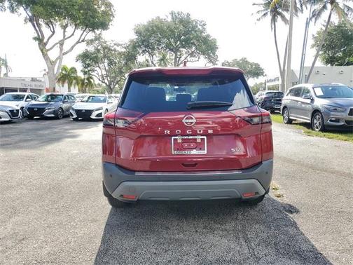 2022 Nissan Rogue SV