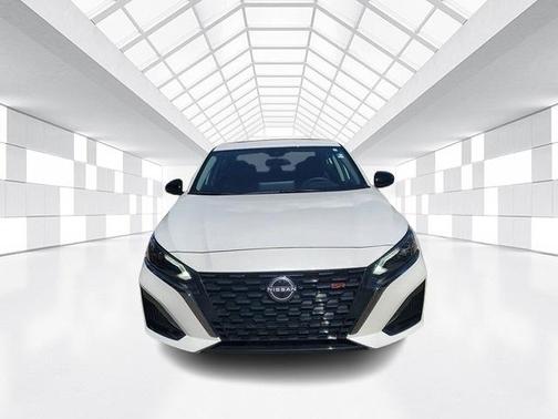 2024 Nissan Altima 2.0 SR