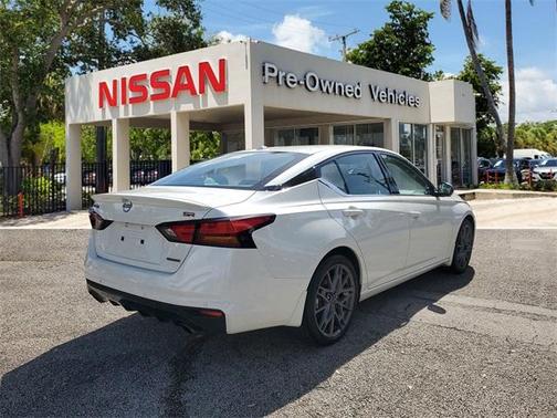 2024 Nissan Altima 2.0 SR