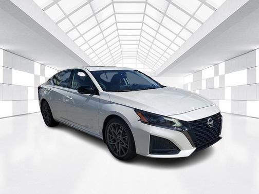 2024 Nissan Altima 2.0 SR