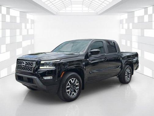 Super Black 2024 Nissan Frontier SL