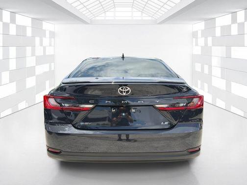 UNDERGROUND 2026 Toyota Camry LE