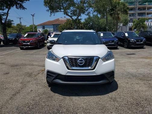 2019 Nissan Kicks S
