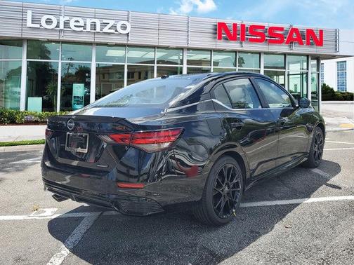 2025 Nissan Sentra SR