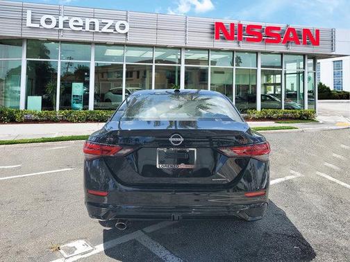2025 Nissan Sentra SR